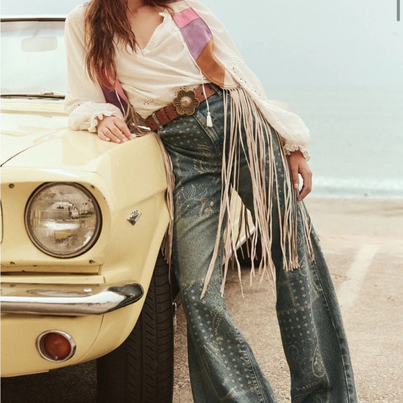 Welcome to the spell universe of not boring clothing! - Picture 7 of 9